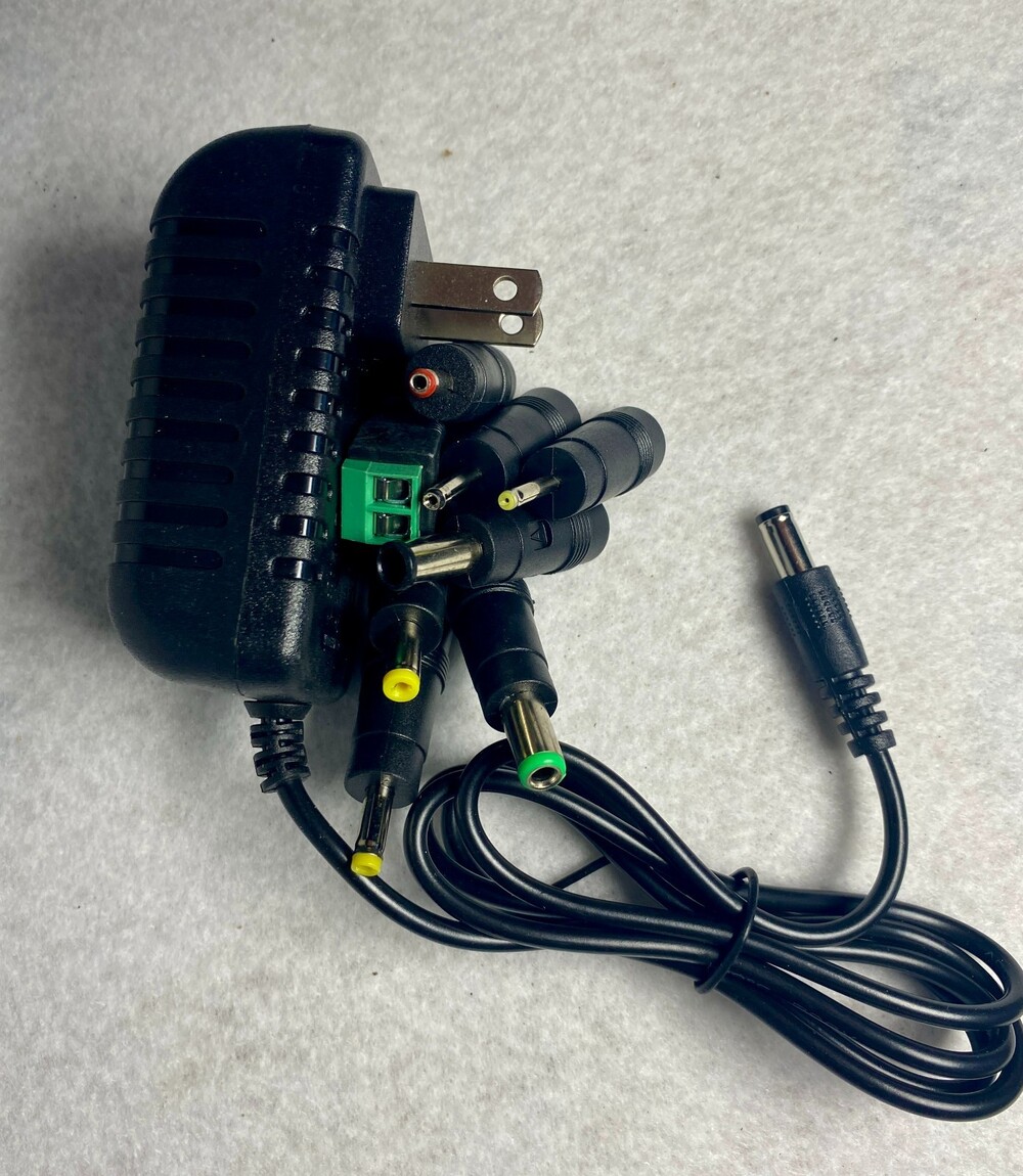 12V 1A AC DC Power Adapter 12VDC Replacement Supply Model DLA017 NEW